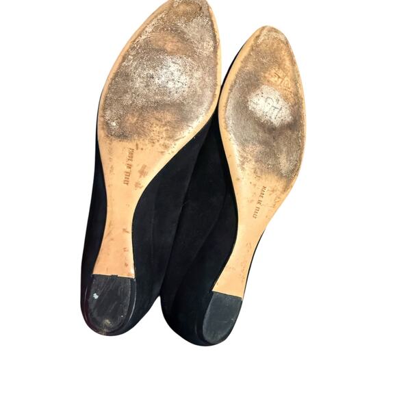 Salvatore Ferragamo Black Suede Heeled Loafers Size 9 Gold Accent Balocco Style - Picture 6 of 6